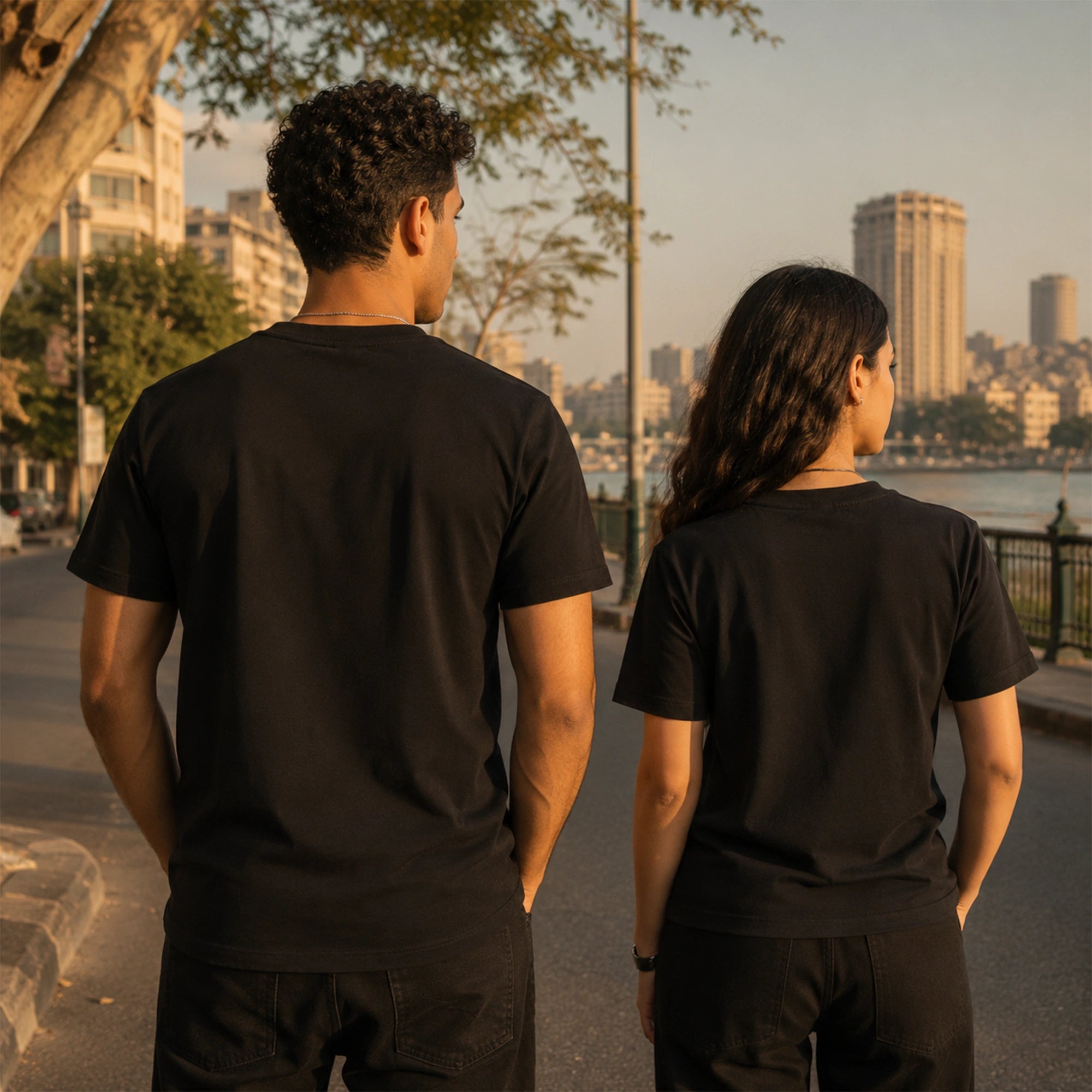 ESSENTIAL Crew Tee